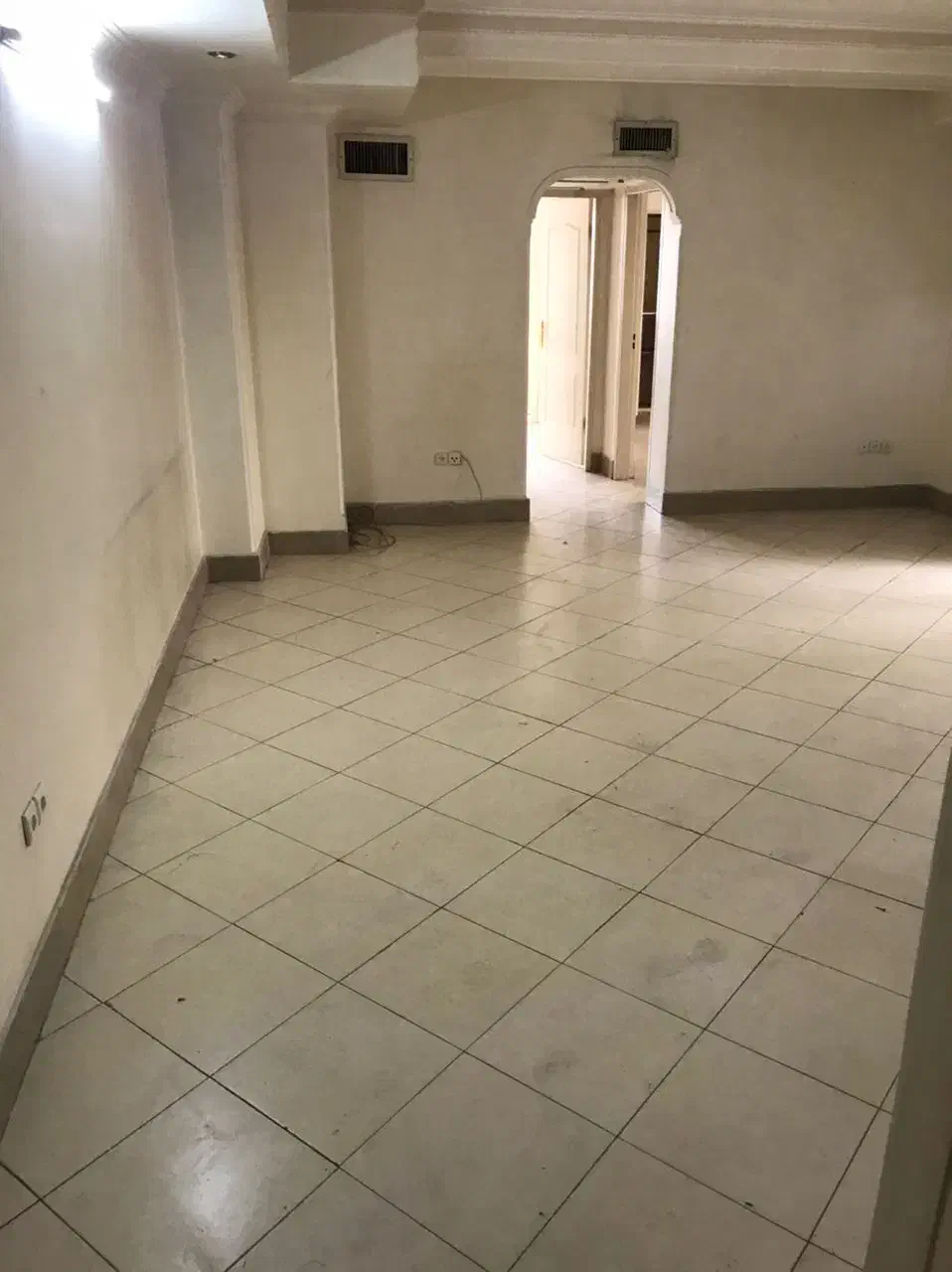 اپارتمان ۸۰متری دو خوابه دریاچه خلیج فارس