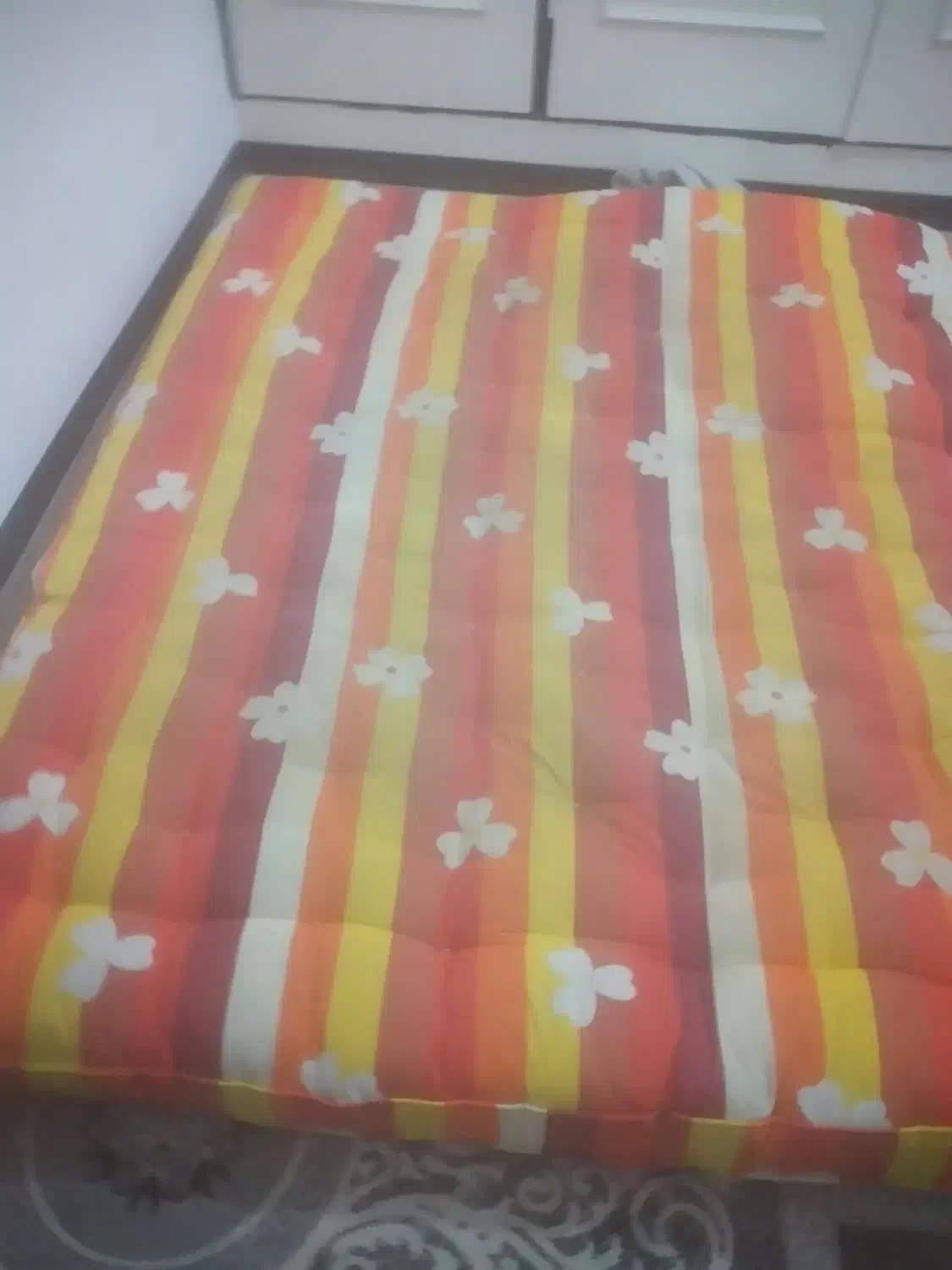 تشک پنبه ای در حد نو|تشک تختخواب|مرودشت, دولت آباد|دیوار