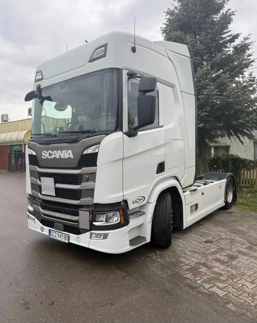 واردات انواع کامیون کشنده اروپایی مدل۲۰۱۸،۲۰۱۷|خودرو سنگین|یزد, |دیوار