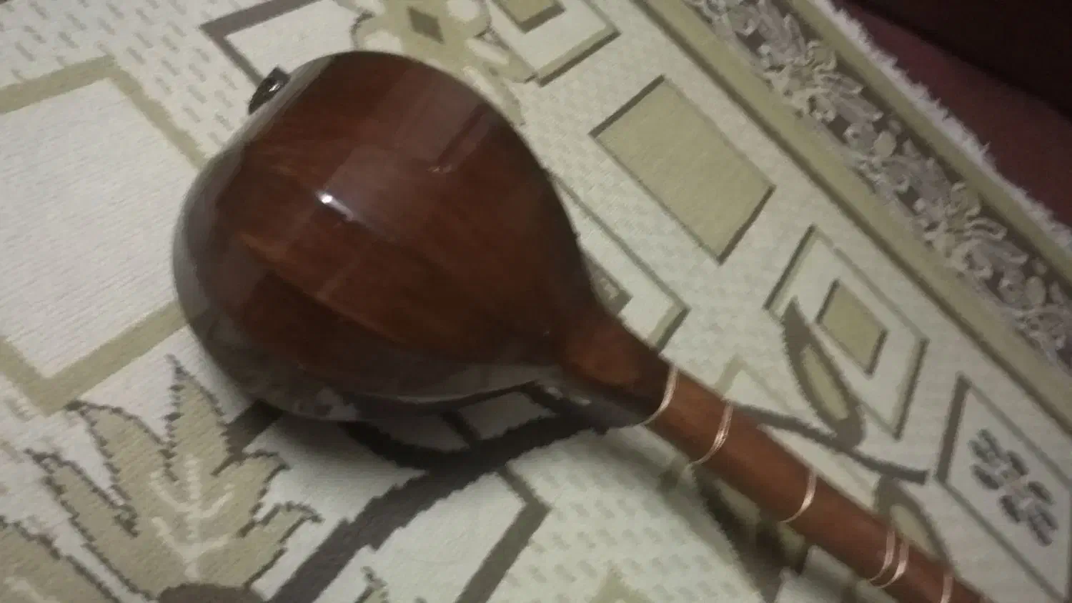 سه تار|سازهای سنتی|قائم‌شهر, |دیوار