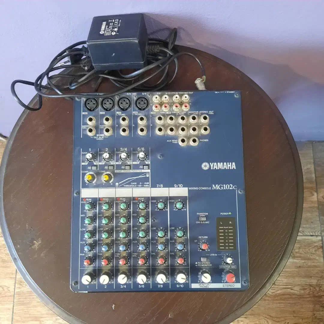 میکسر یاماها|گیتار، بیس، امپلیفایر|رشت, گلسار|دیوار