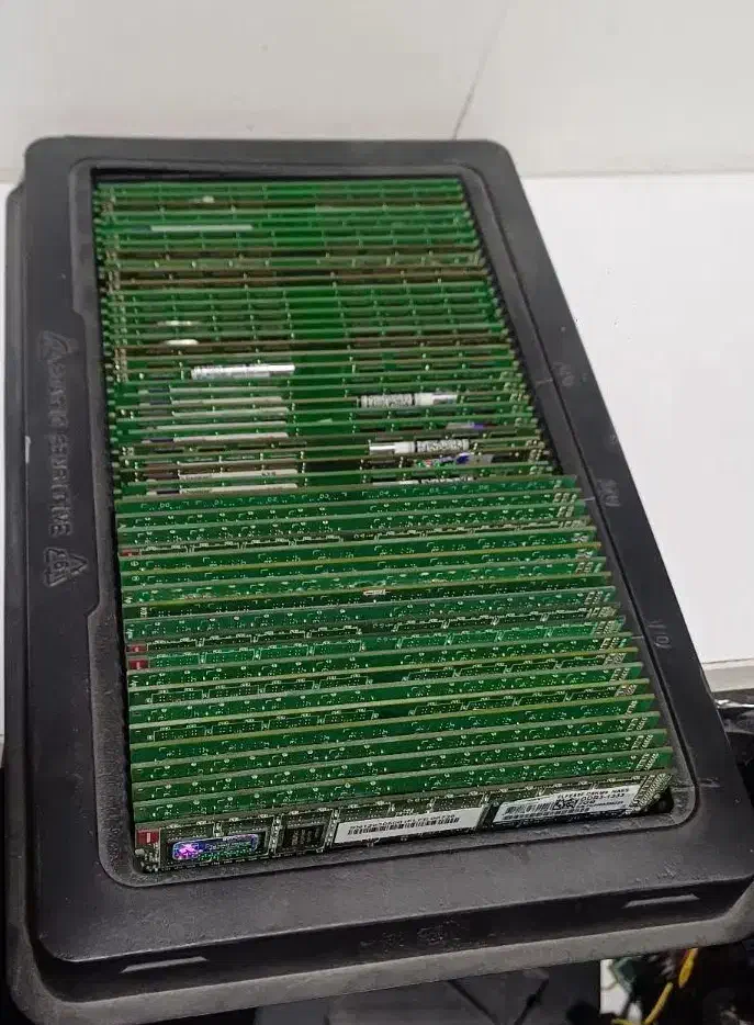 رم RAM 2GB DDR3|قطعات و لوازم جانبی رایانه|شیراز, شهرک پرواز|دیوار