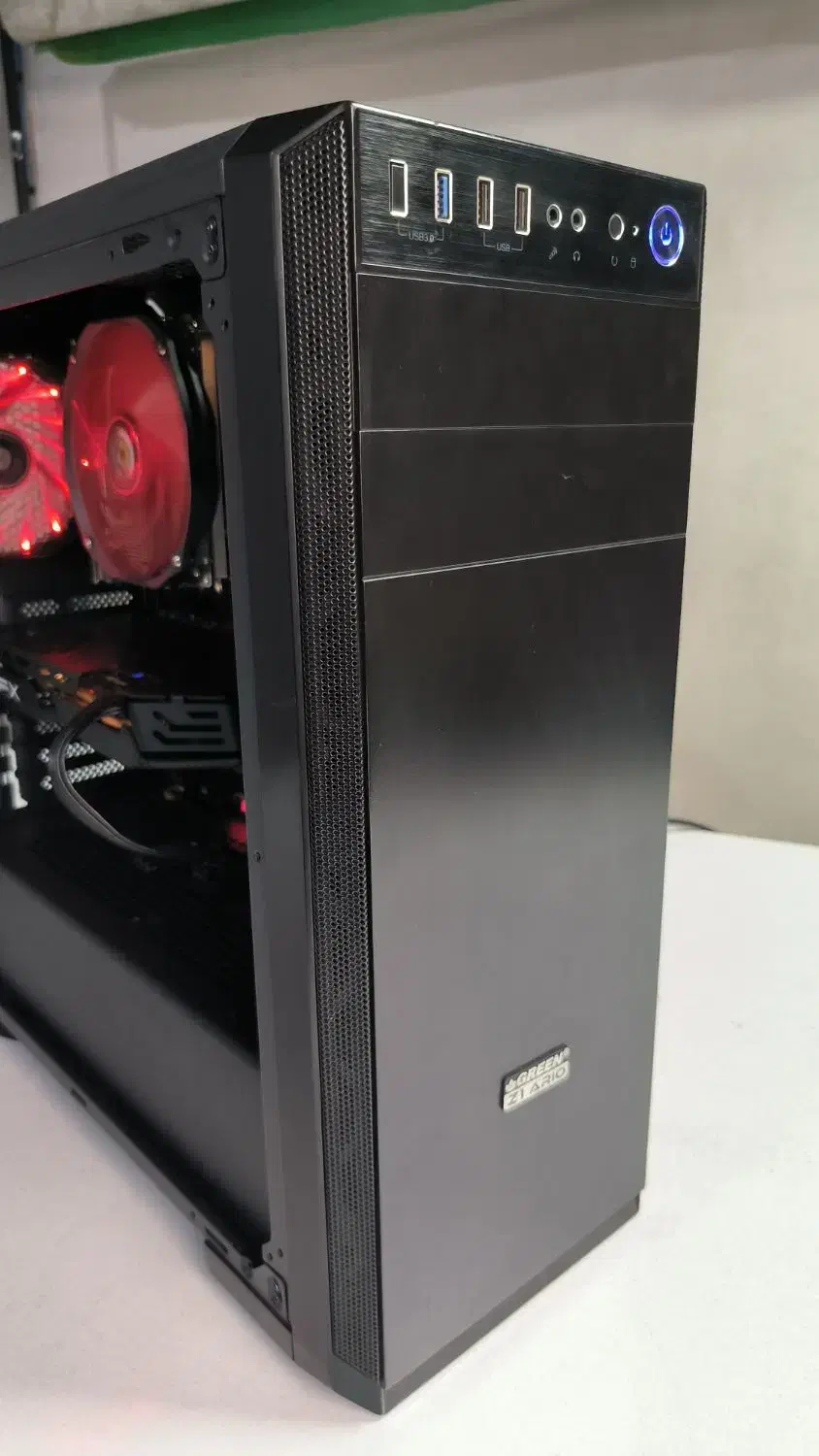 کیس گیمینگ i7 گرافیک ۸ گیگ|رایانه رومیزی|شیراز, زند|دیوار