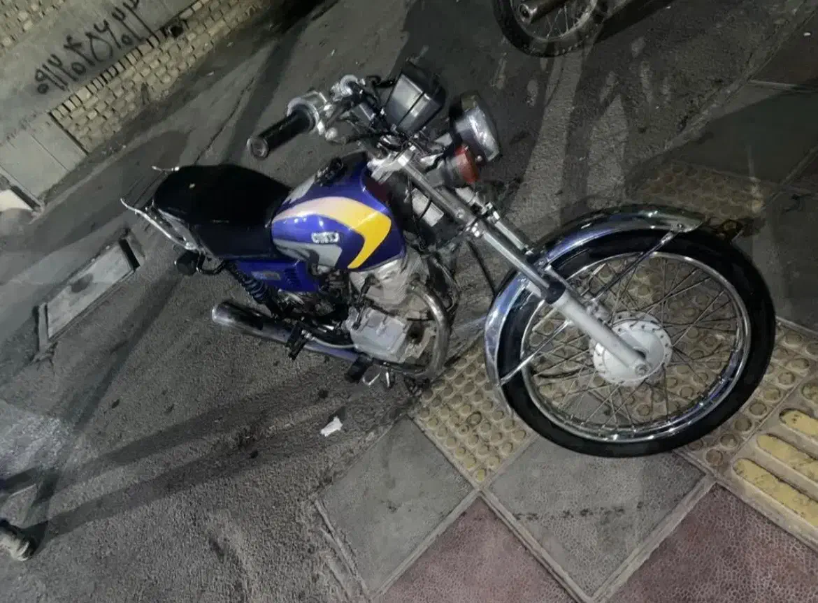 ۱۲۵مدل ۹۲|موتورسیکلت|قیامدشت - خاورشهر, |دیوار