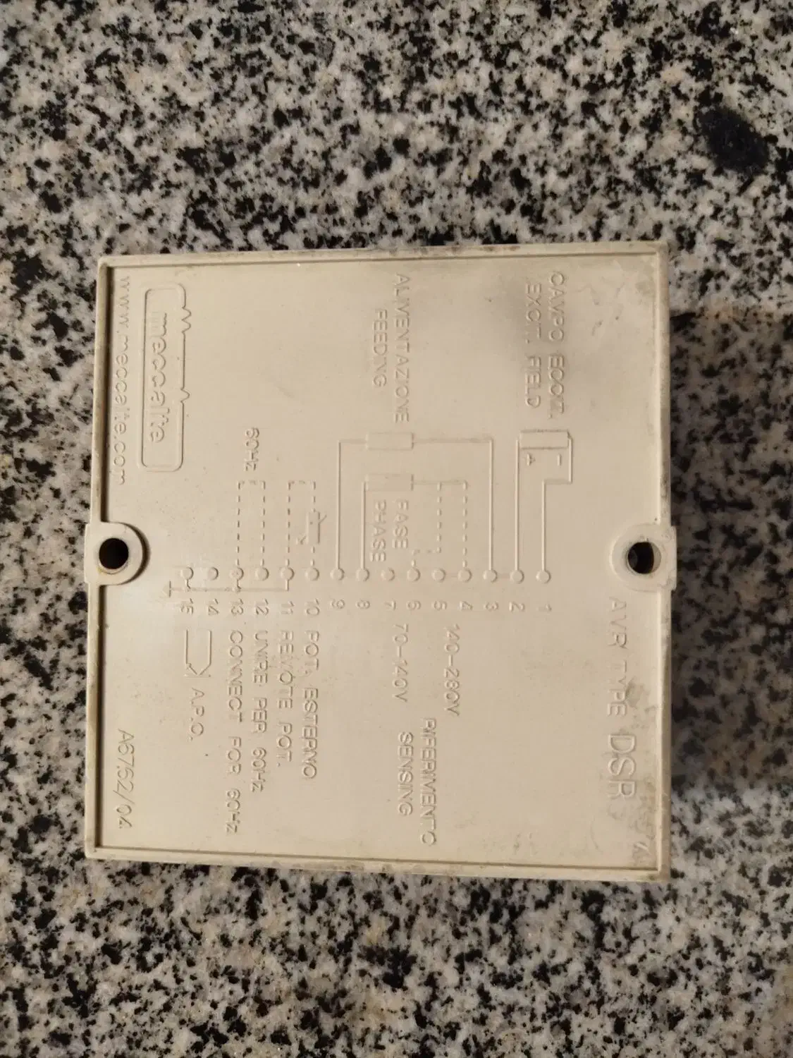 رگلاتور AVRیا آی سی ولتاژ ژنراتور|ماشین‌آلات صنعتی|اصفهان, باغ زرشک|دیوار