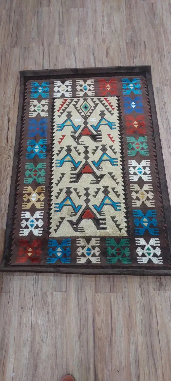 فرش یک در یک و نیم|فرش|آبادان, |دیوار