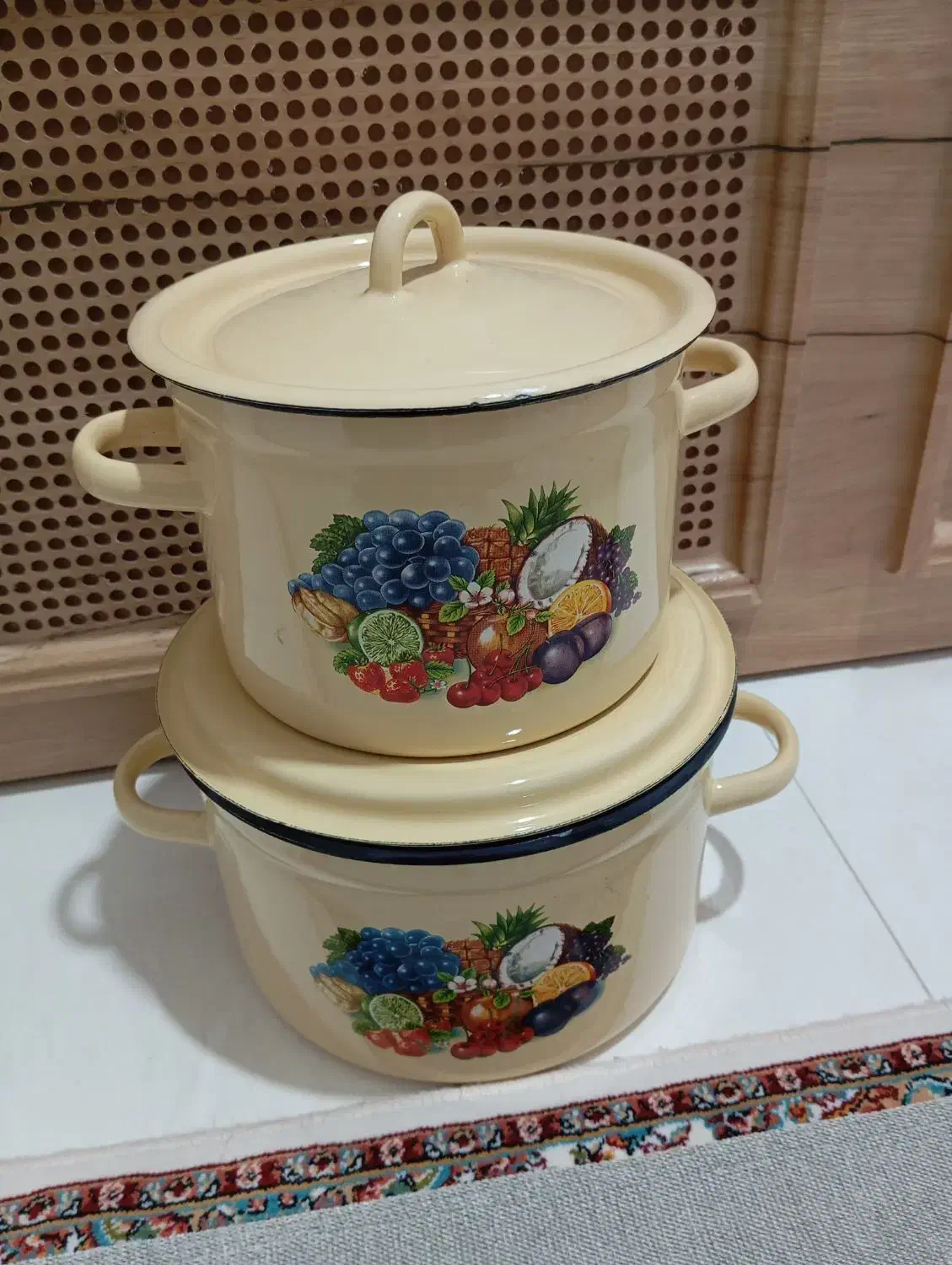 قابلمه لعابی|ظروف پختوپز|اردبیل, |دیوار