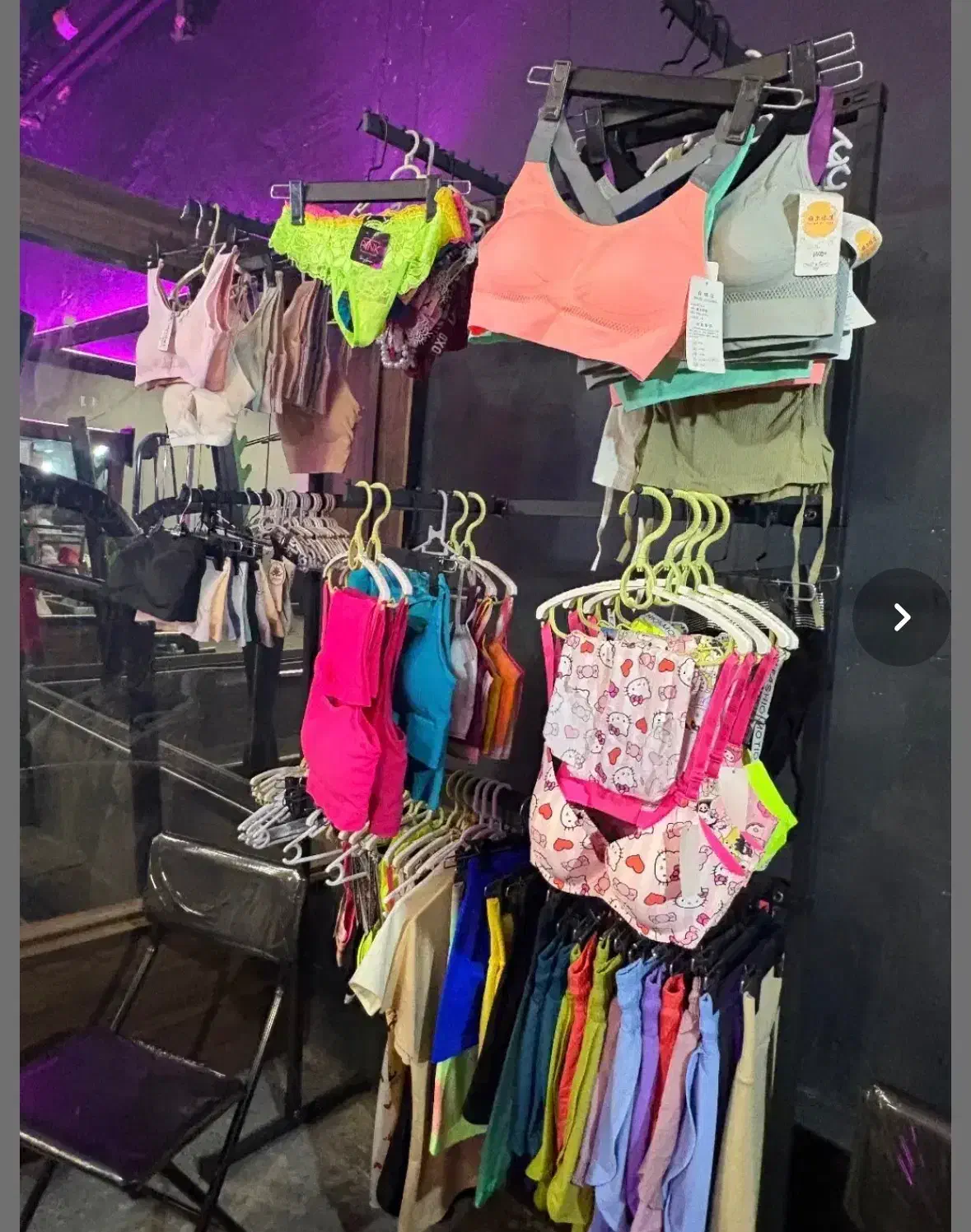 رگال فلزی وقفسه چوبی|کتابخانه، شلف، قفسههای دیواری|شیراز, عفیفآباد|دیوار