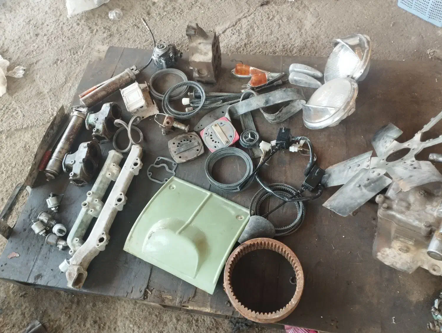 لوازم ده تن و گیربکس خاور|قطعات یدکی و لوازم جانبی|شیراز, شهرک گلها|دیوار