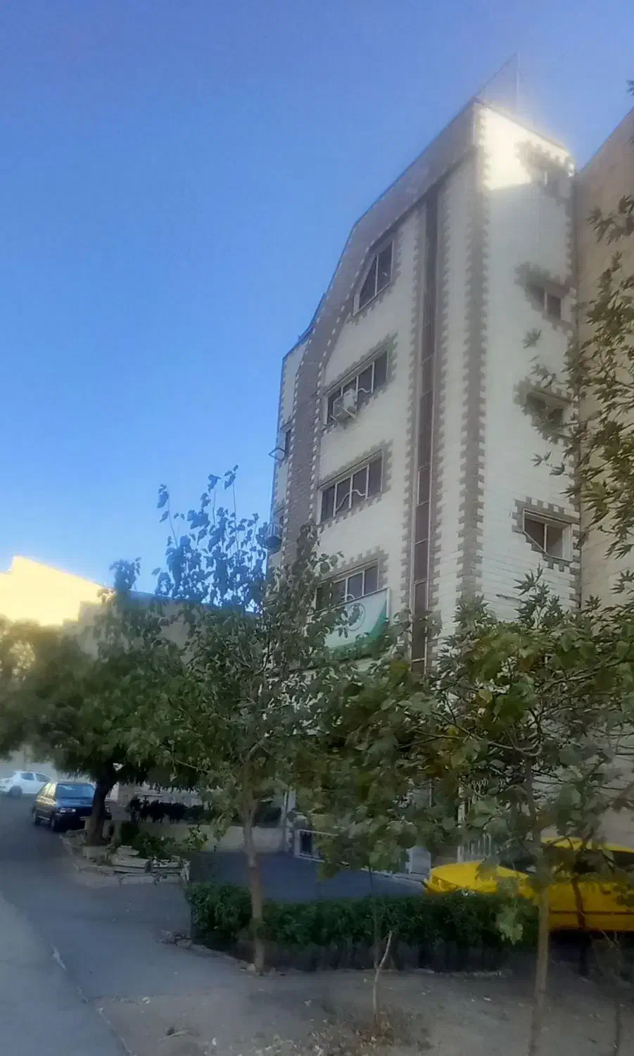 مغازه 20متری با 150متر محوطه،20متر زیرزمین،10بالکن|اجارهٔ مغازه و غرفه|تهران, تهرانپارس غربی|دیوار