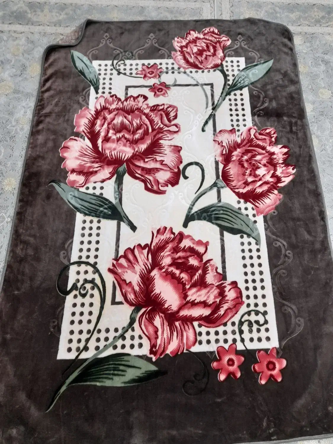 پتو یک نفره 850و 750|رختخواب، بالش، پتو|کرمانشاه, |دیوار