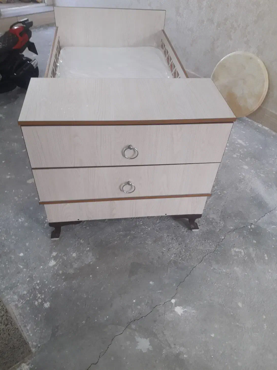 تخت خواب کودک|تخت و صندلی بچه|اسدآباد, |دیوار