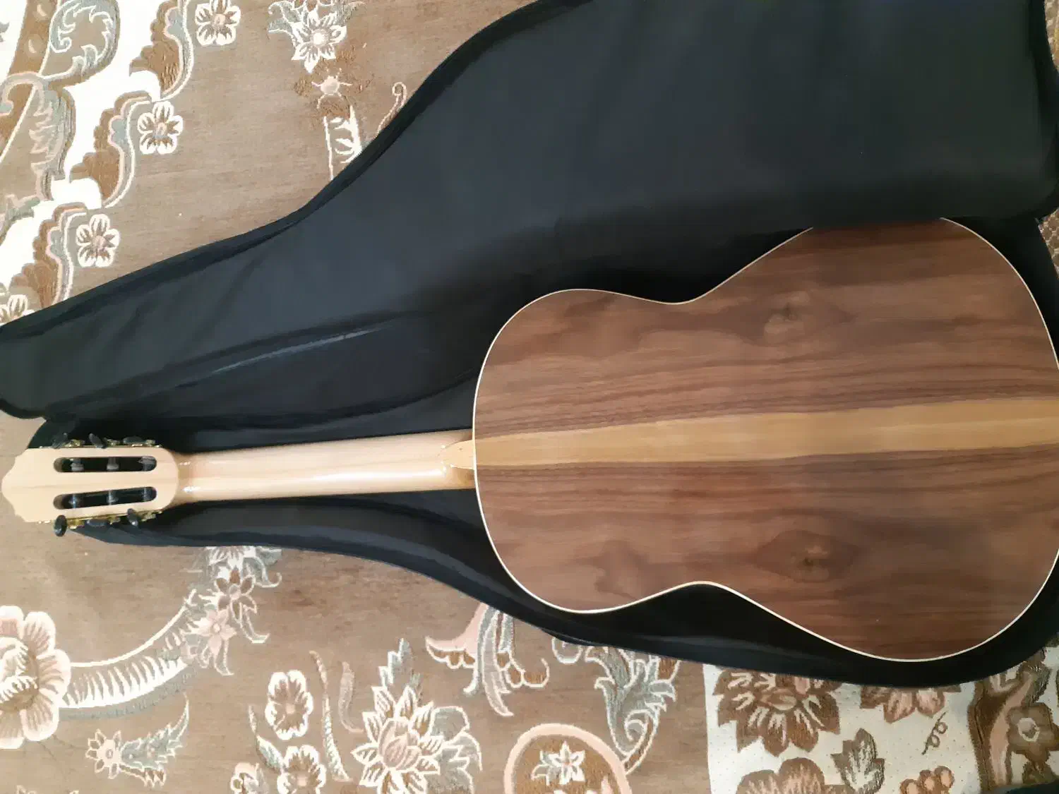 گیتار دست ساز اصفهان|گیتار، بیس، امپلیفایر|اسلام‌شهر, شهرک واوان|دیوار