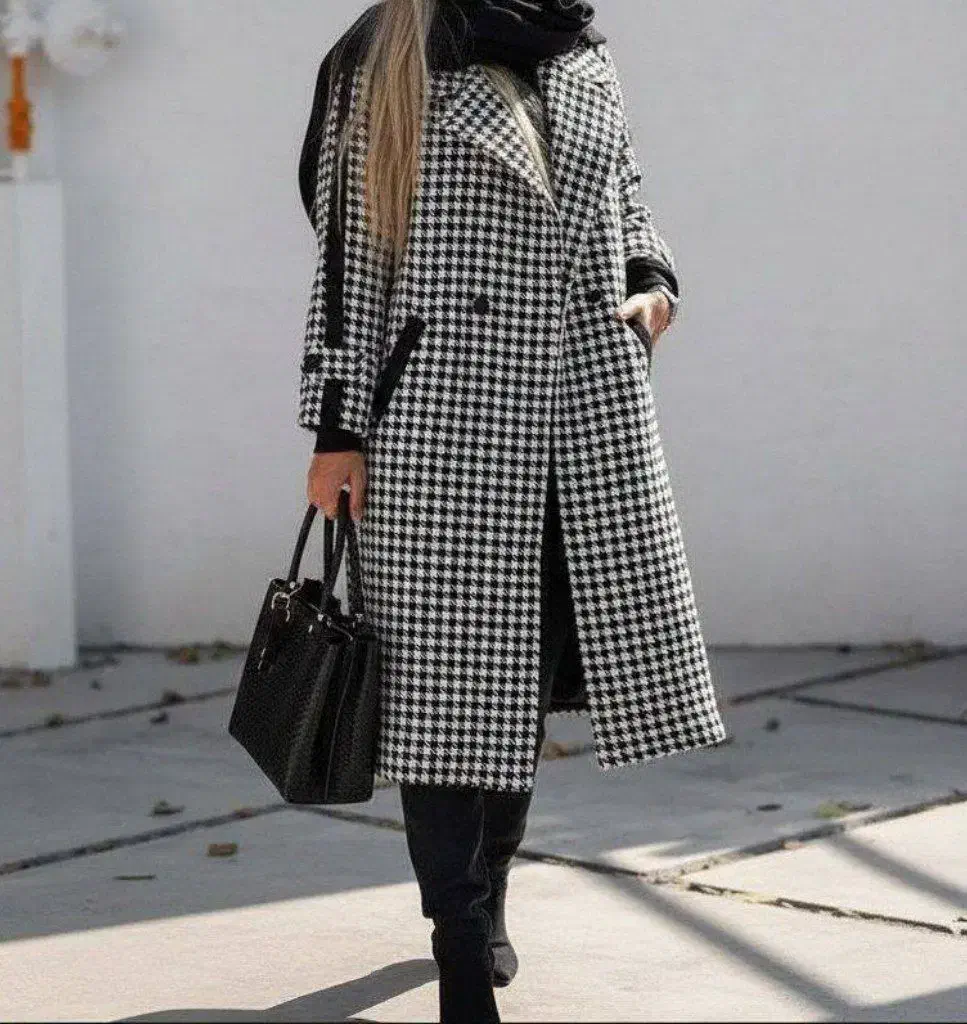 پالتو بلند هلن|لباس|پیشوا, |دیوار