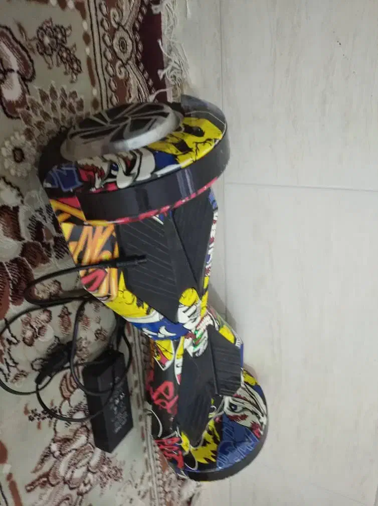 اسکوتر برقی|دوچرخه، اسکیت، اسکوتر|دیلم, |دیوار