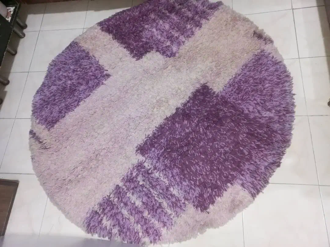 فرشینه ماکارانی گرد|پادری|شیراز, سفیرشمالی|دیوار