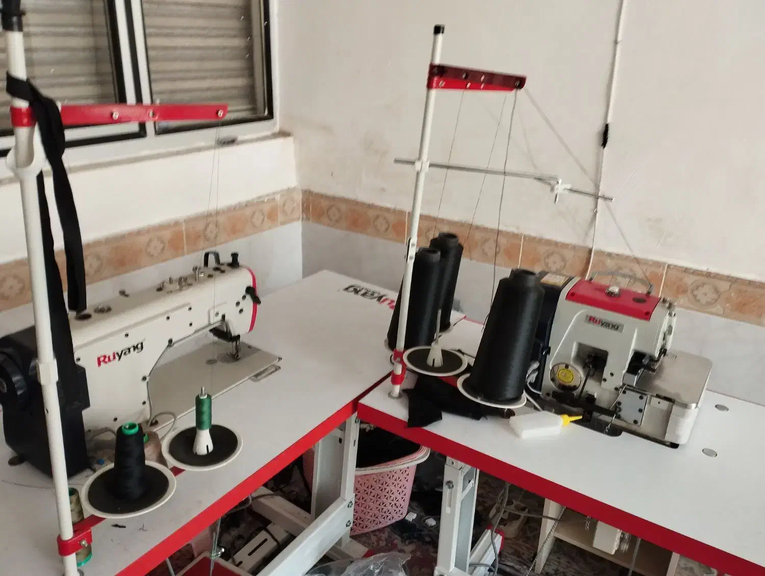 چرخ خیاطی راسته و سردوز|ماشین‌آلات صنعتی|ابهر, |دیوار