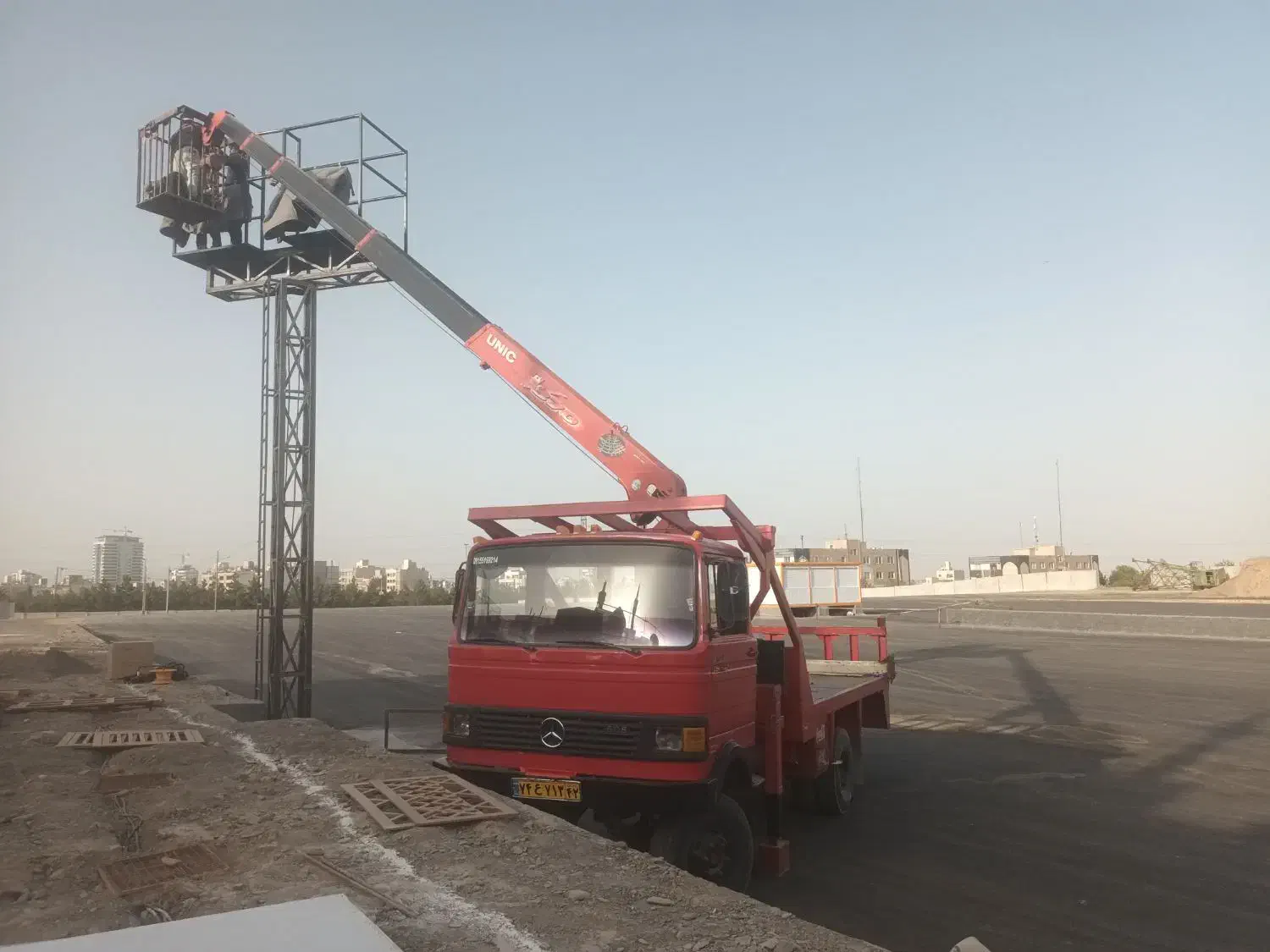 جرثقیل خاور .دکل بلند جهت حمل و نصب|خدمات حمل و نقل|مشهد, نوید|دیوار