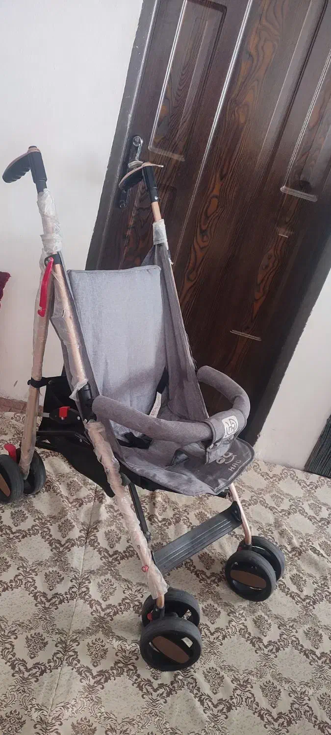 کالسکه عصایی درحدنو|کالسکه و لوازم جانبی|مشهد, محمدآباد|دیوار