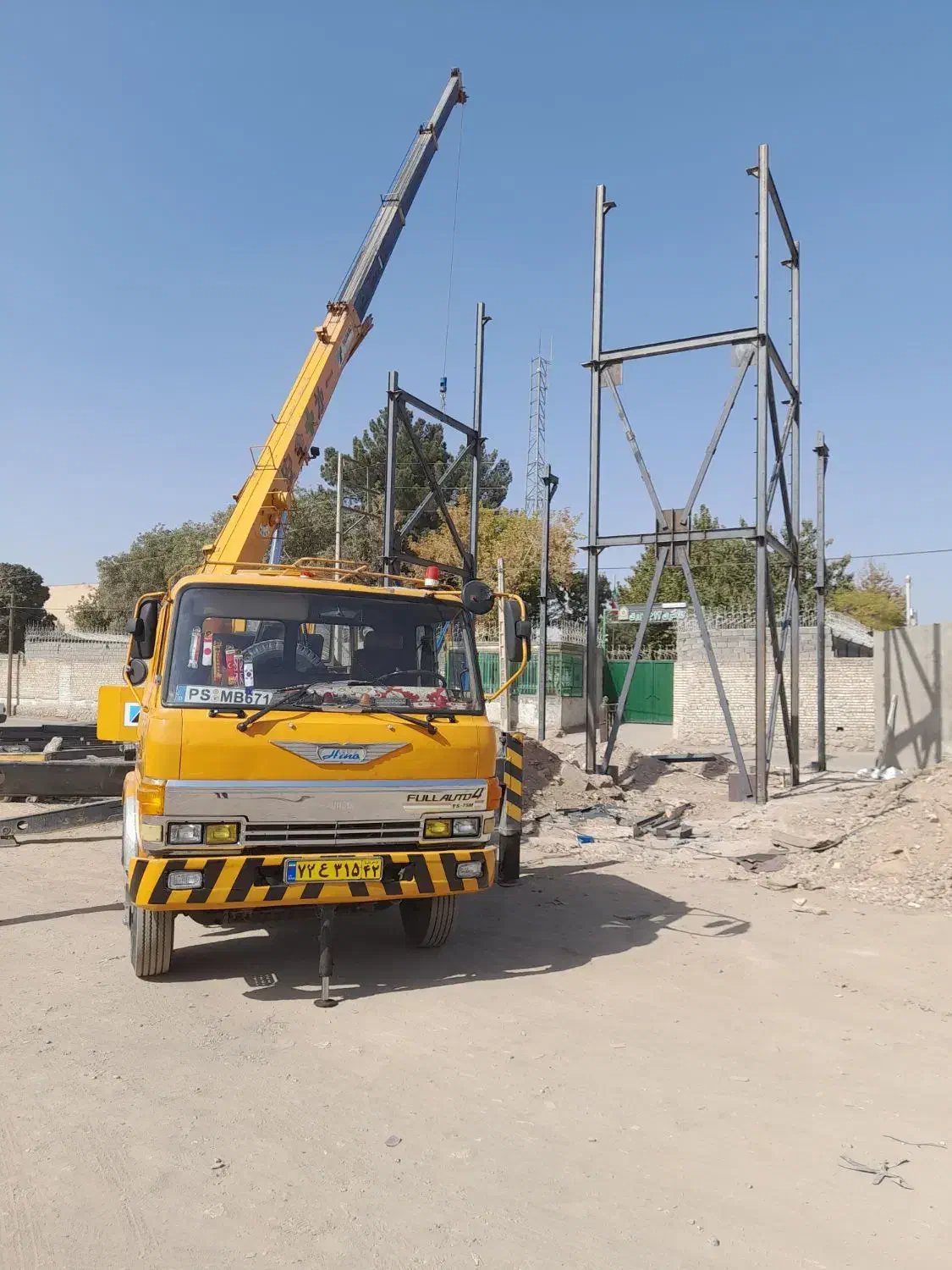 فروش جرثقیل ۷تن سه تلسکوپ فابریک درحدمعاوضه با۲۵تن|خودرو سنگین|ری, فیروزآباد|دیوار