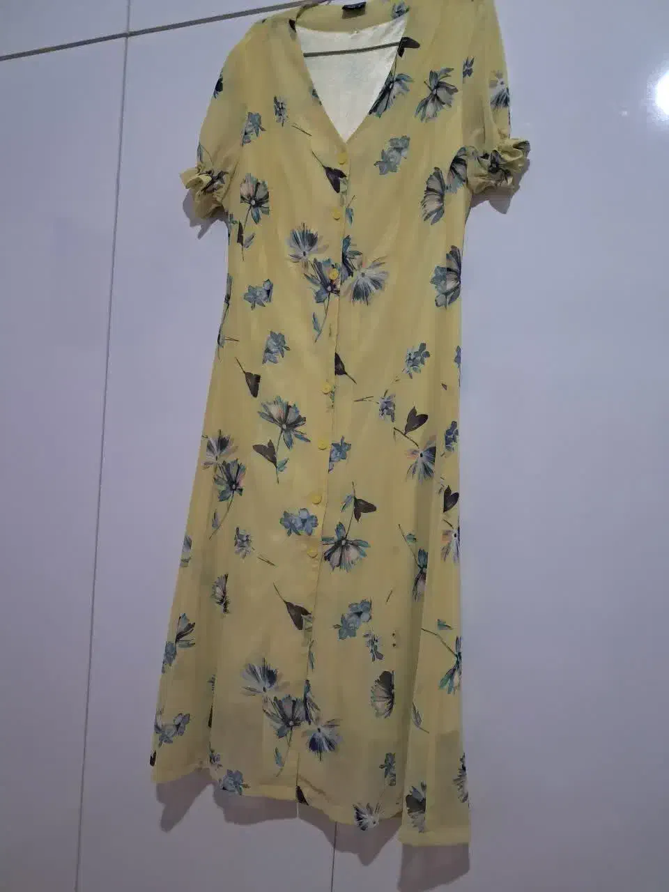 مقداری لباس مجلسی نونو|لباس|بروجرد, |دیوار