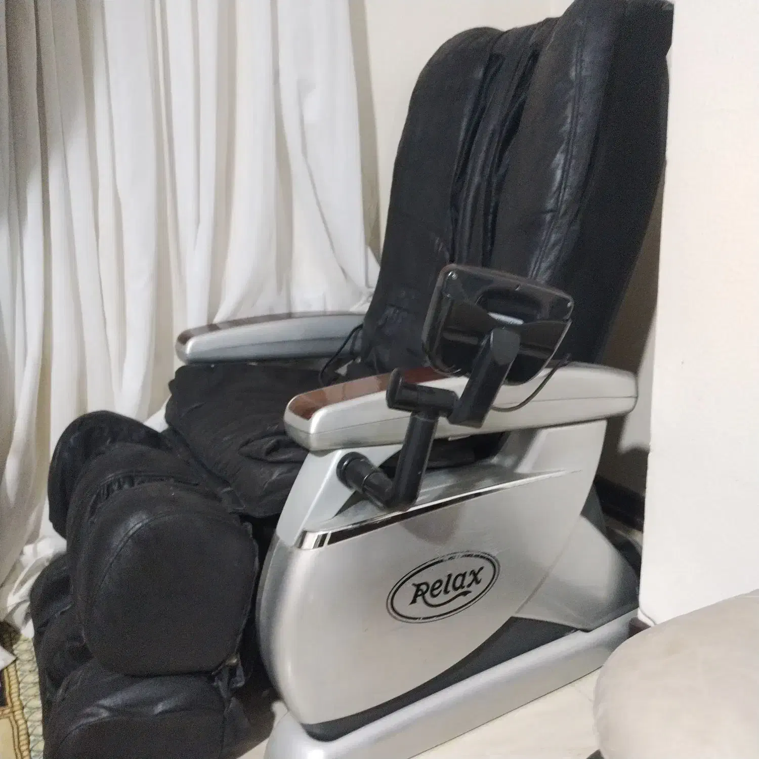 صندلی ماساژور|تجهیزات ورزشی|شاهینشهر, اقبال لاهوری|دیوار