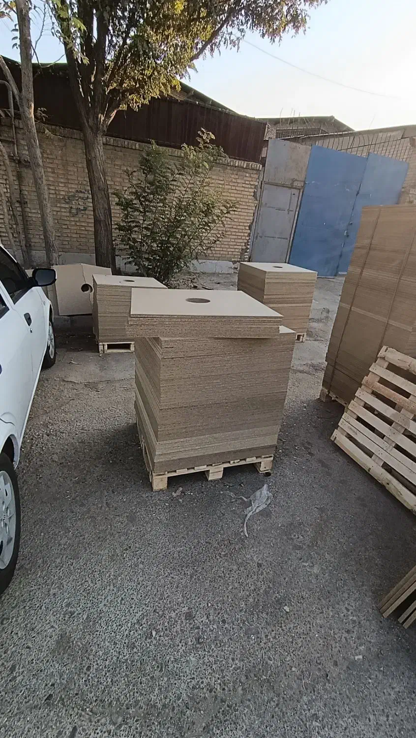 نوپان نو سوراخ دار مناسب بسته بندی|عمده‌فروشی|چهاردانگه (تهران), |دیوار