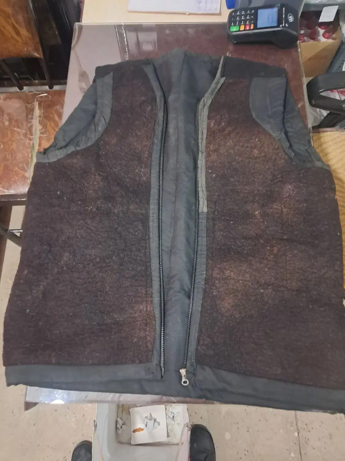 نمد جلیقه دستباف|لباس|درگزین, |دیوار