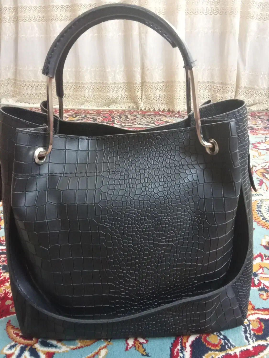 کیف|کیف، کفش، کمربند|مشهد, خاتم الانبیا|دیوار