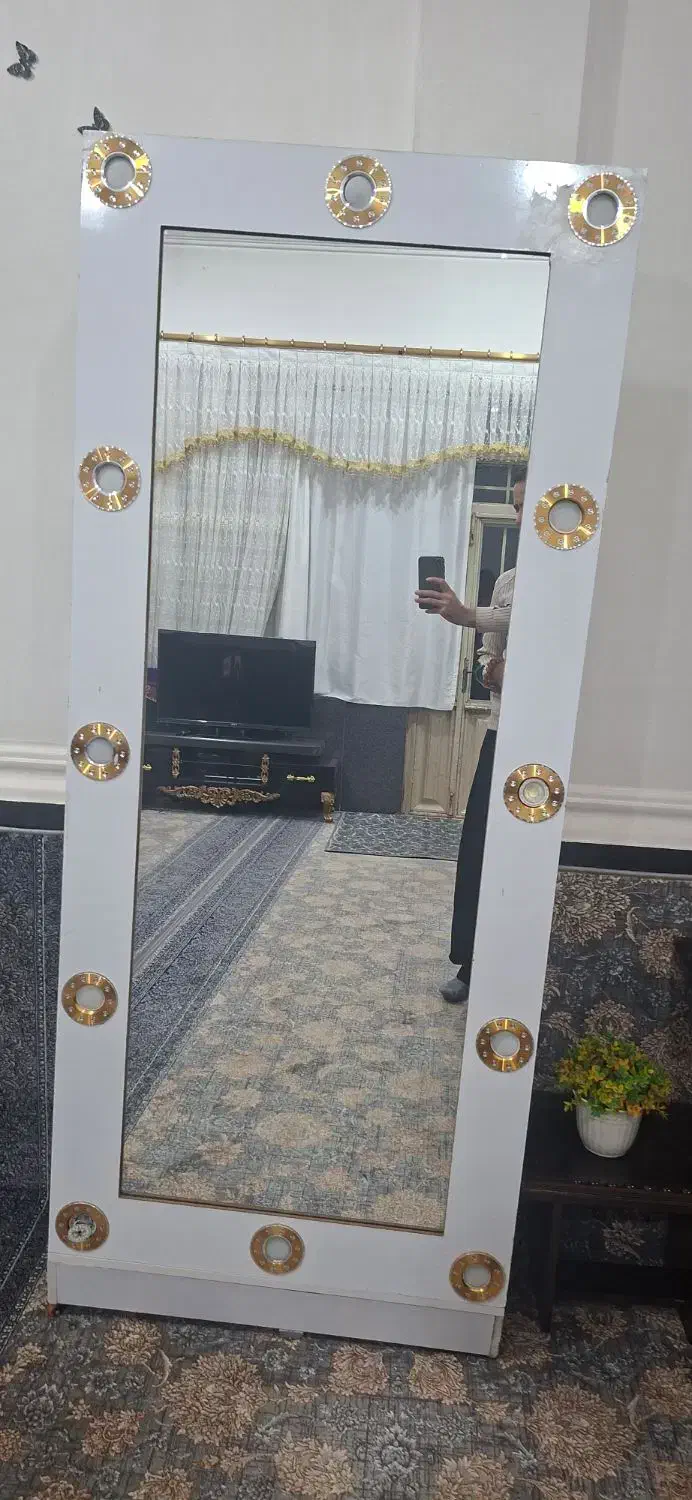 آینه|آینه|بانه, |دیوار