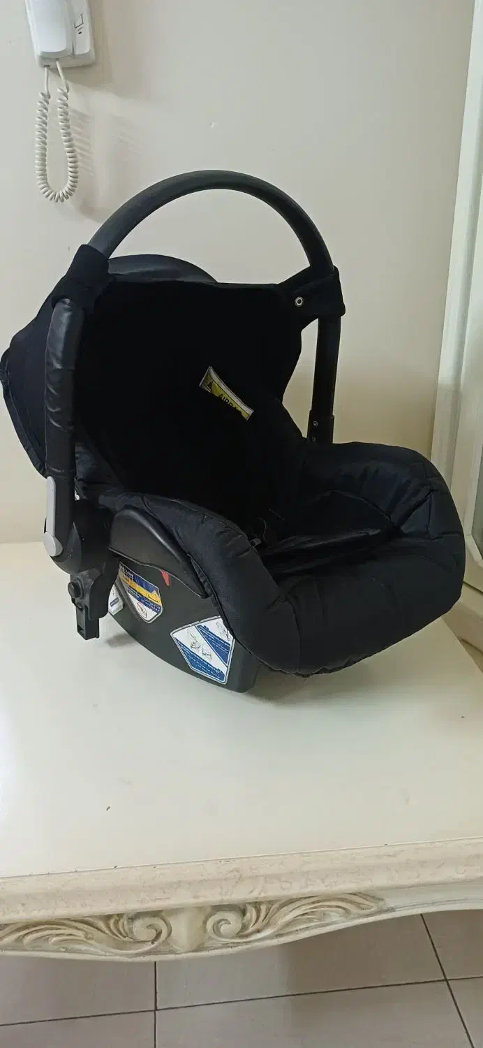 کریر  برندhero|کالسکه و لوازم جانبی|تهران, خزانه|دیوار