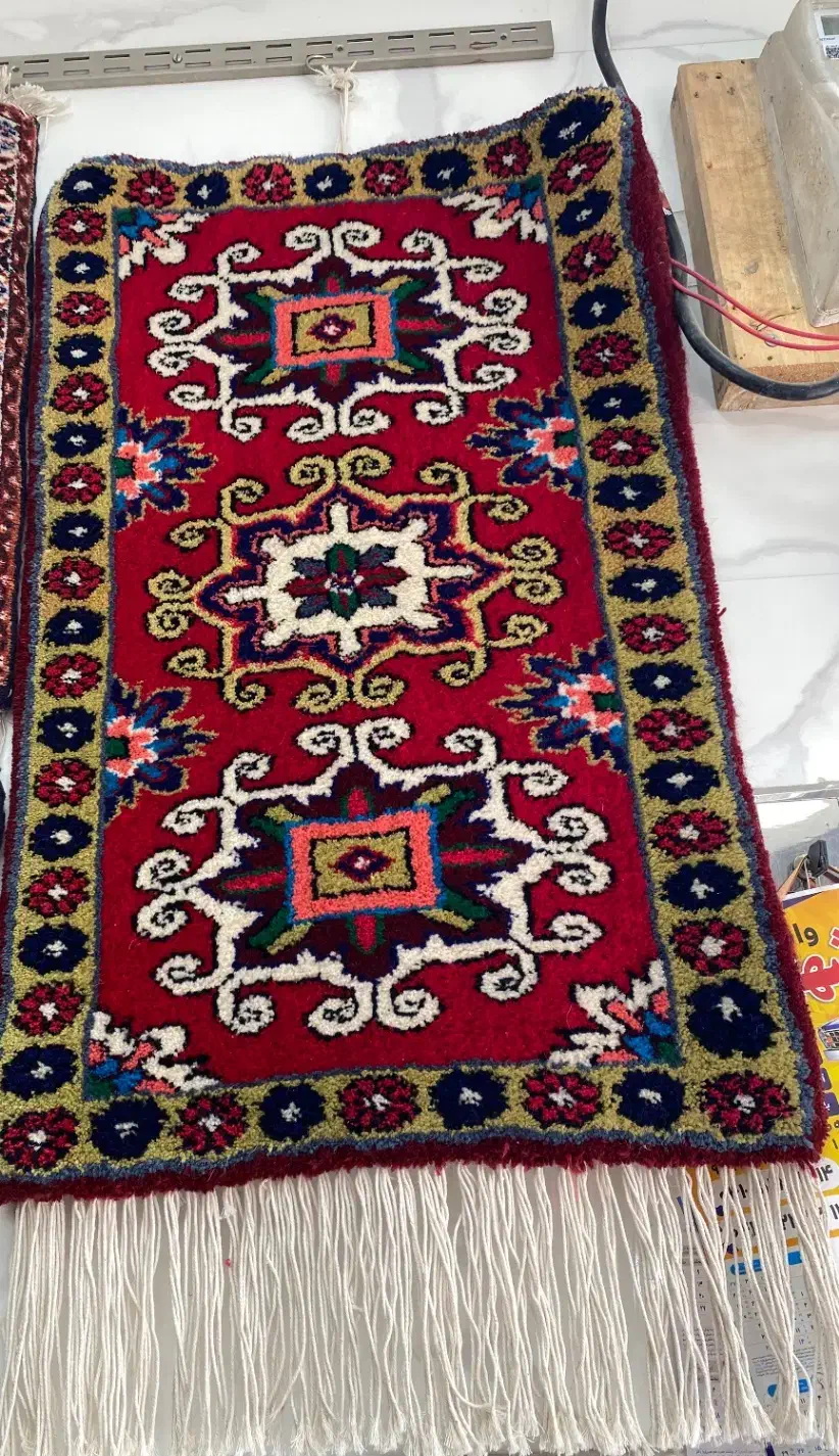 پادری دستبافت هریس|پادری|میانه, |دیوار