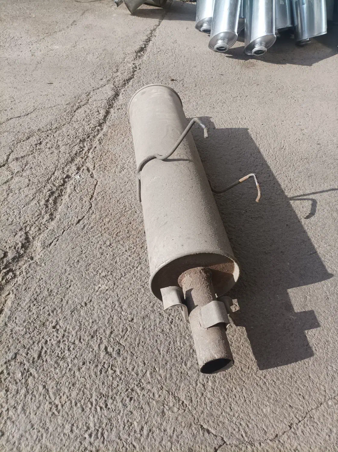 منبع اگزوز  220بنزی|قطعات یدکی و لوازم جانبی|اهر, |دیوار