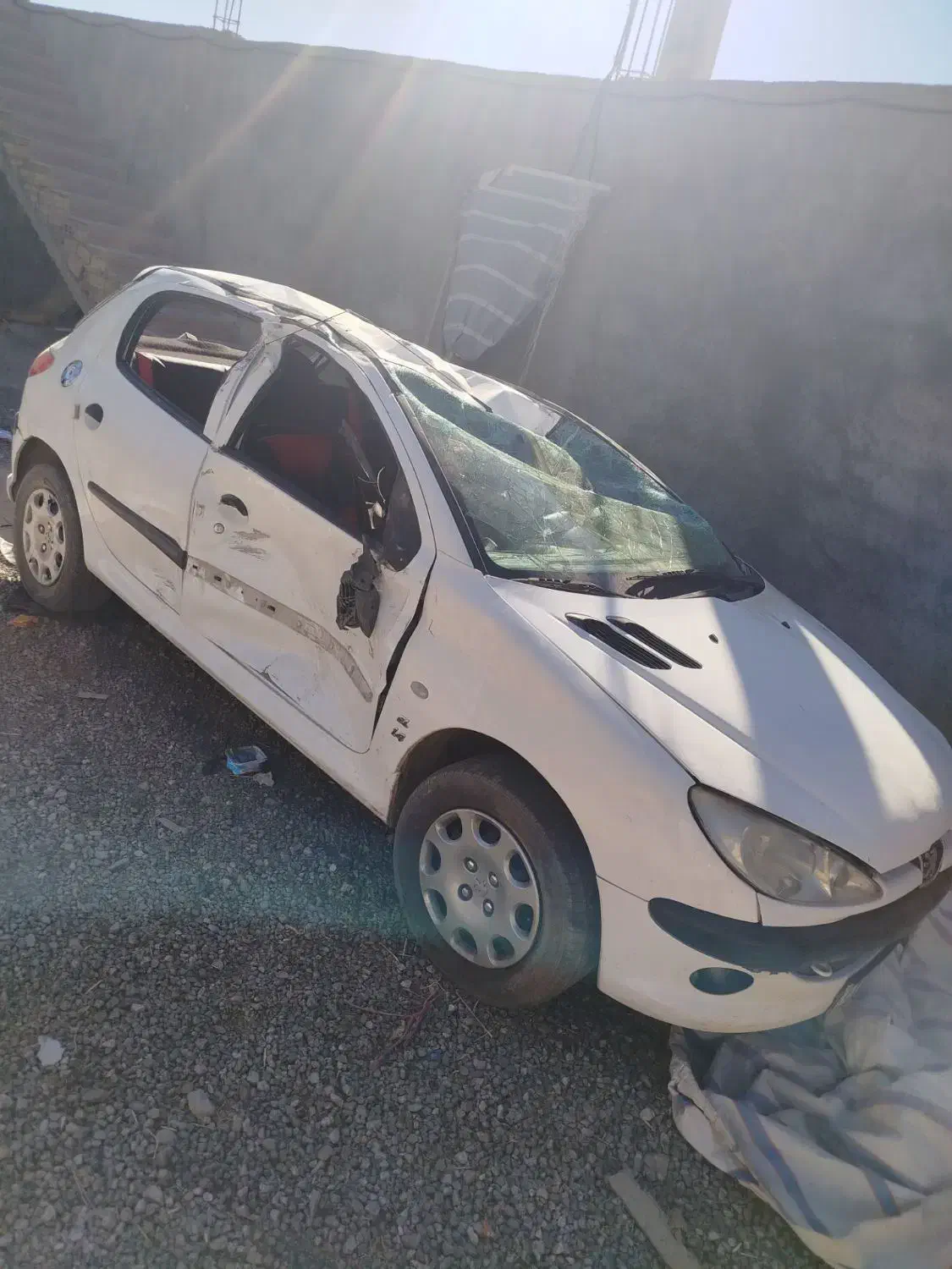 206تصادفی|خودرو سواری و وانت|شهرکرد, |دیوار