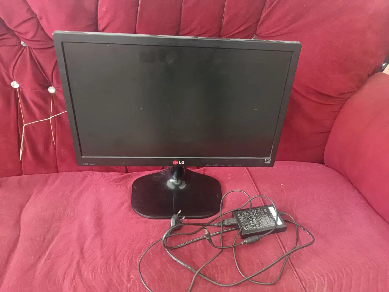 مانیتور ال ای دی الجی 19|قطعات و لوازم جانبی رایانه|یاسوج, |دیوار