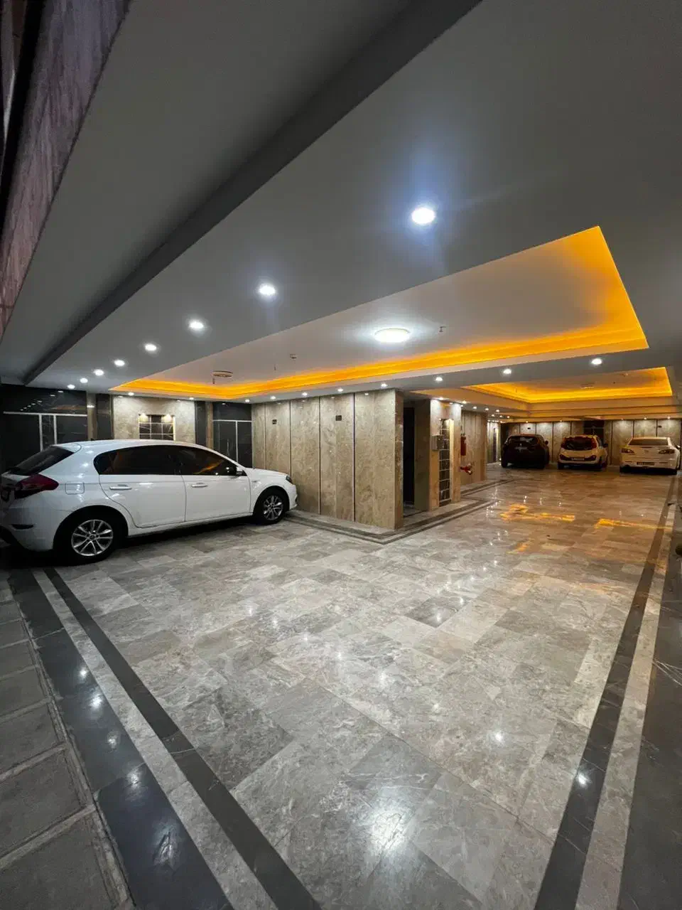 ۱۵۰ متر تک واحدی نوساز لارستان