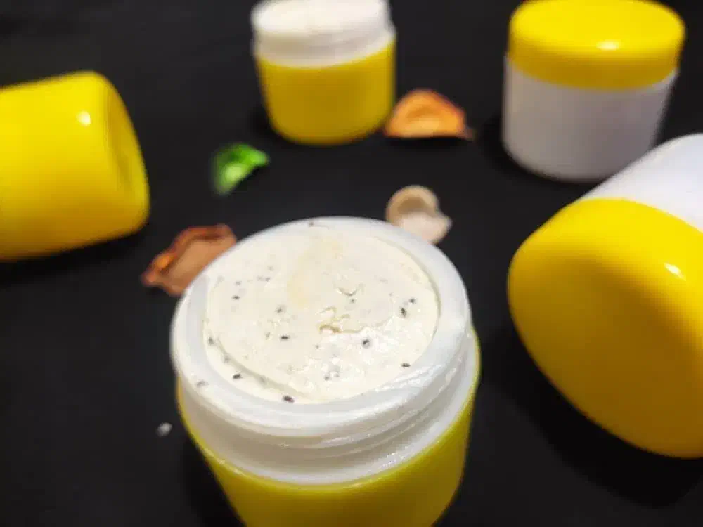 کرم سفید کننده دست و صورت تضمینی|آرایشی، بهداشتی، درمانی|ایرانشهر, |دیوار