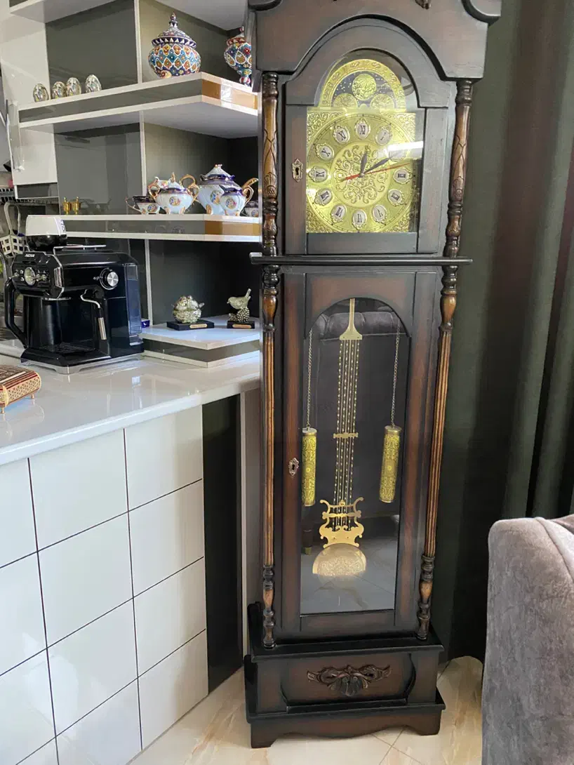 ساعت ایستاده|ساعت دیواری و تزئینی|شیراز, کوی زهرا|دیوار