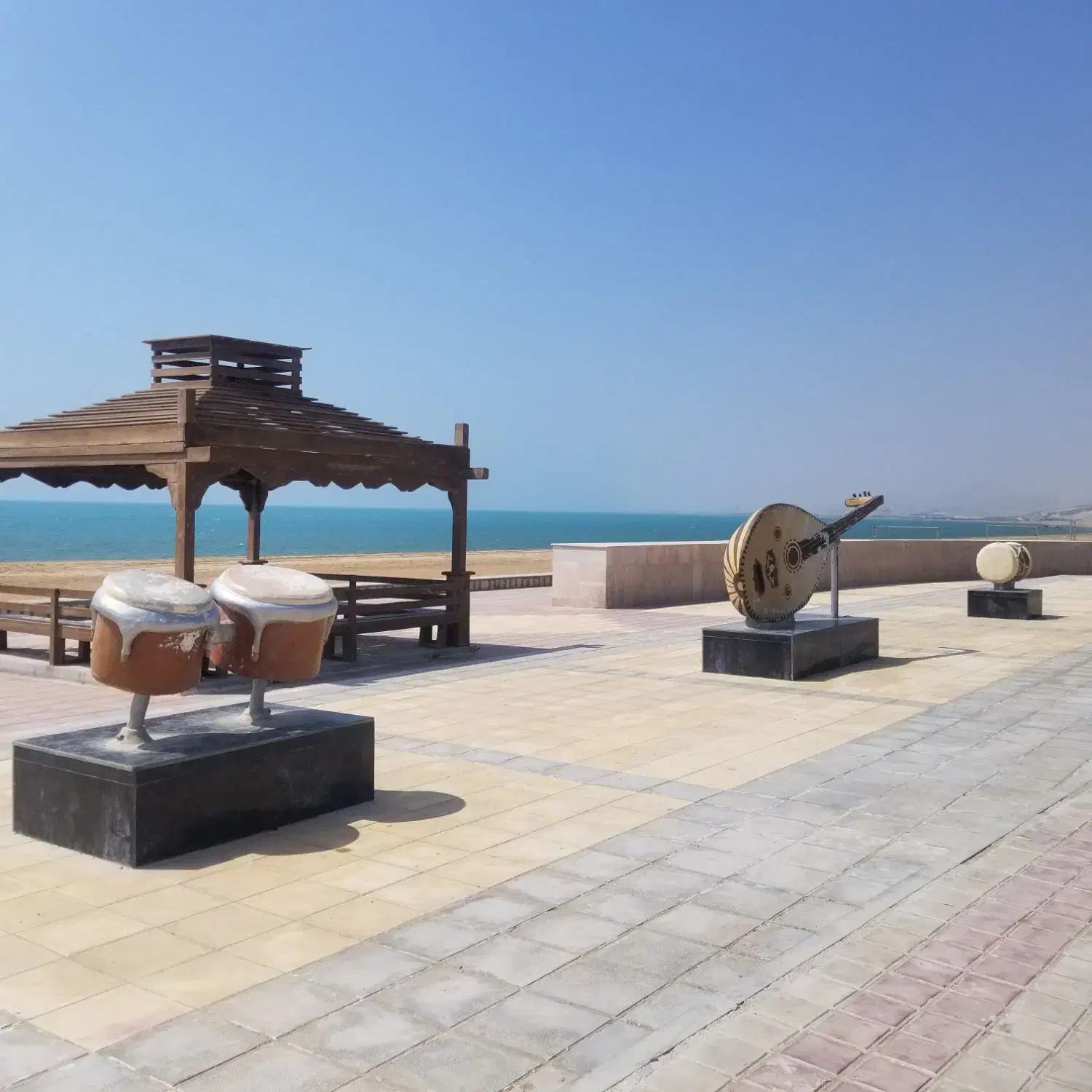 گشت جزیره قشم سواری.ون درخدمت مسافران عزیزهستم|تور و چارتر|قشم, |دیوار