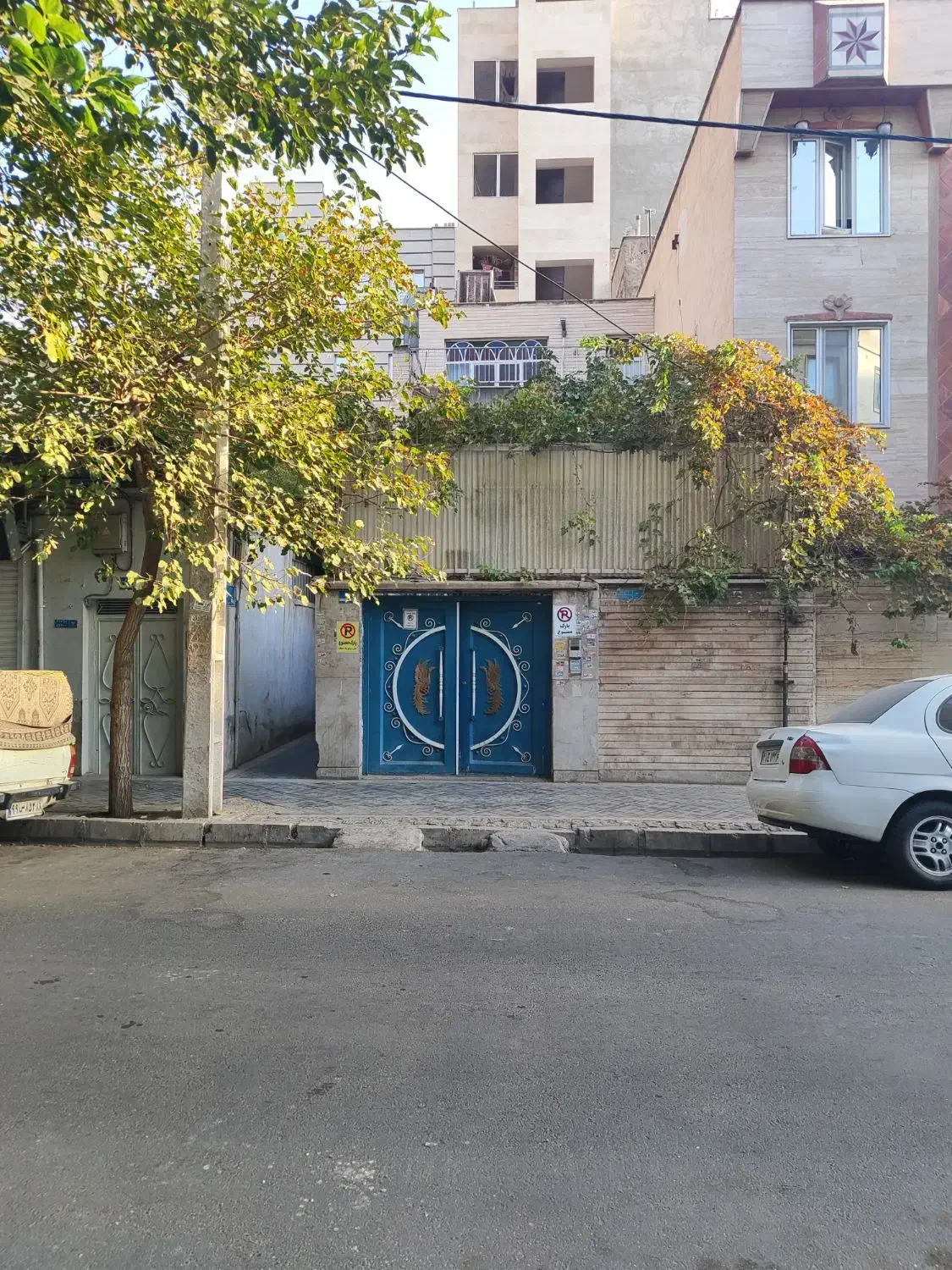 خانه ویلایی.خانه حیاط دار.|فروش زمین و ملک کلنگی|تهران, نازی‌آباد|دیوار