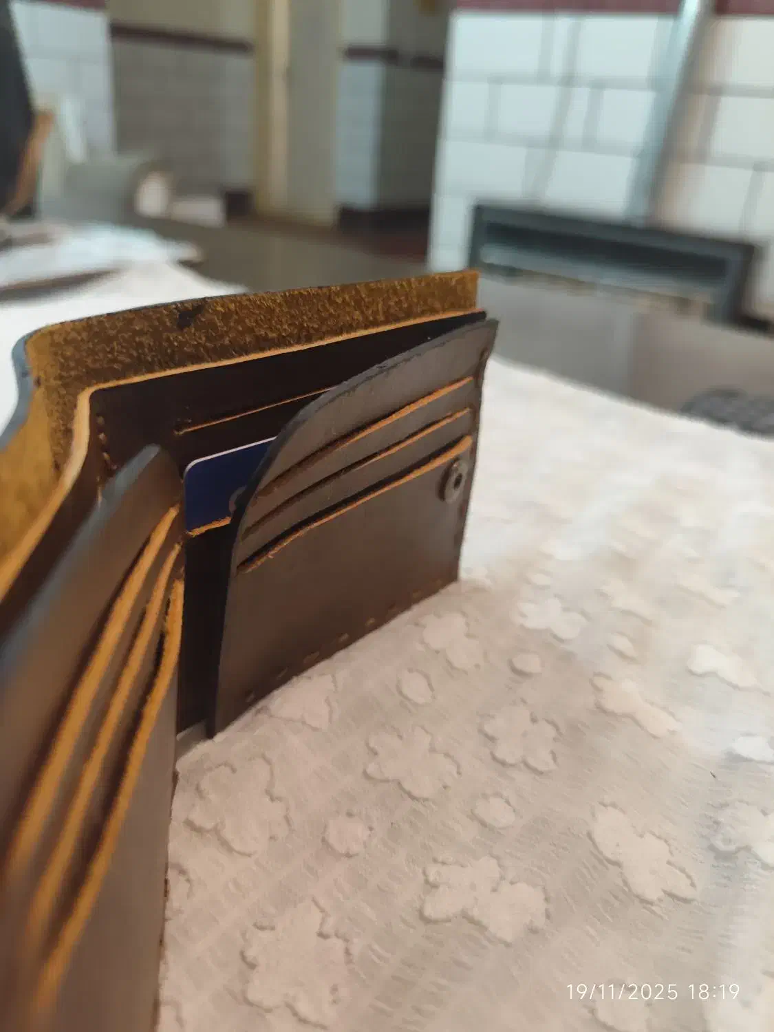 جاکارتی چرم طبیعی|کیف، کفش، کمربند|شهرکرد, |دیوار