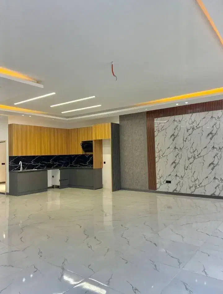 ویلا 180متری/دنج و جنگلی/لوکیشن برند وتوریست نشین|فروش خانه و ویلا|امامزاده عبدالله, |دیوار