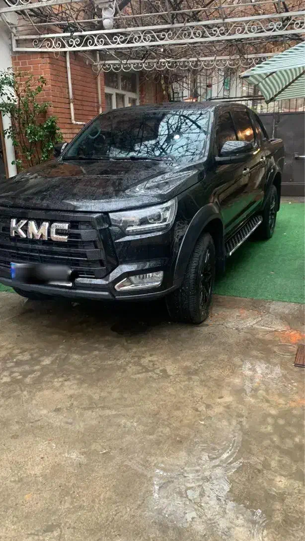 Kmc t8 403|خودرو سواری و وانت|تهران, حصار بوعلی|دیوار