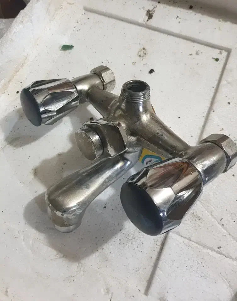 تعمیر و سرویس و نوسازی شیرآلات|خدمات پیشه و مهارت|دزفول, |دیوار