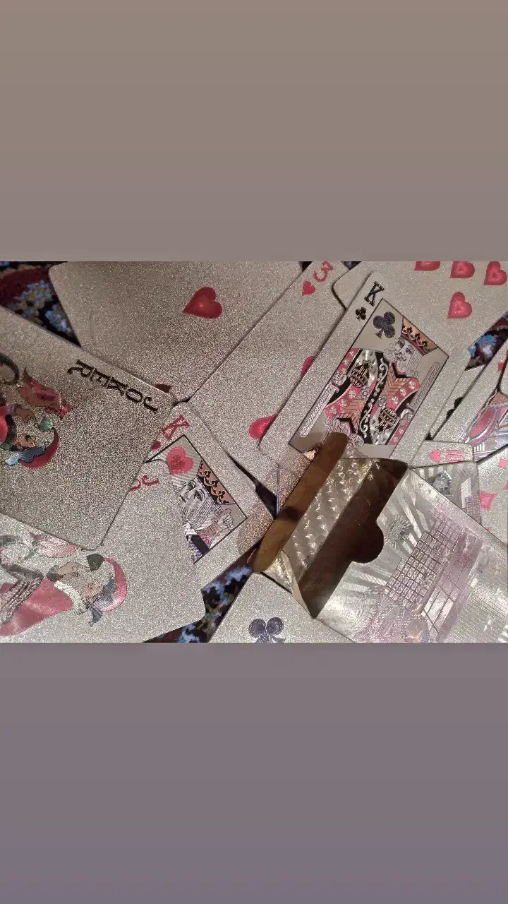 پاسور رنگ طلایی یورو|اسباب‌‌بازی|قائن, |دیوار