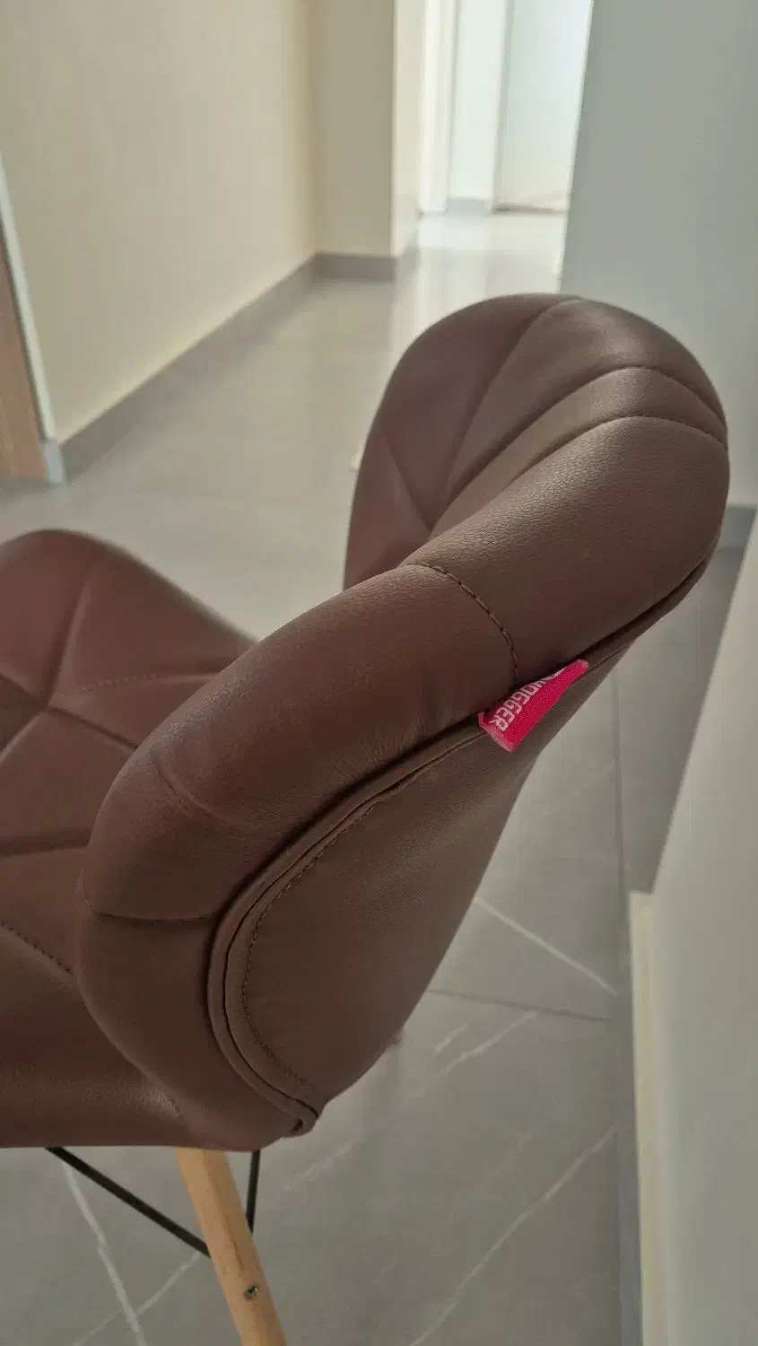 صندلی چرمی مناسب نهار خوری و میز کار|میز و صندلی غذاخوری|پردیس, فاز ۸|دیوار