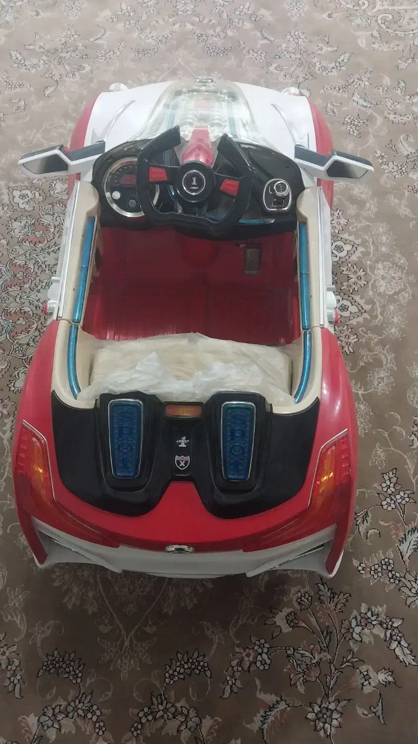 فروش ماشین شارژی دو موتوره دو نفره|اسباببازی|تربتحیدریه, طالقانی|دیوار