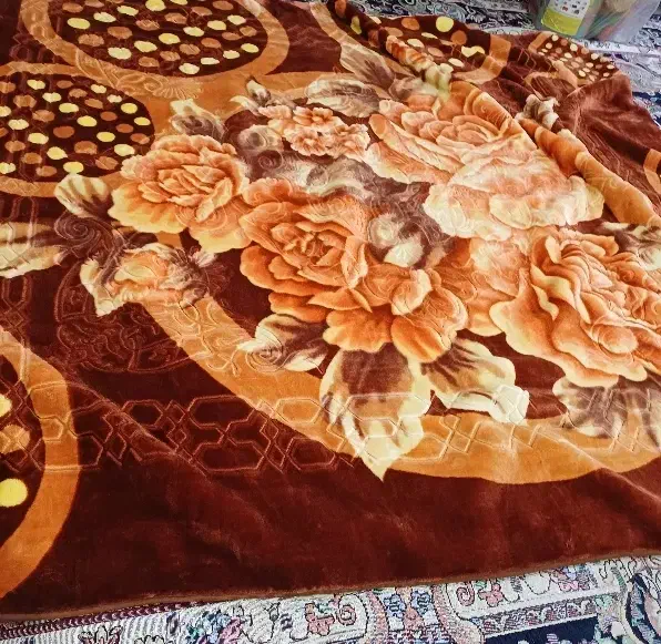 پتو گلبافت دونفره برجسته|رختخواب، بالش، پتو|ری, علایین|دیوار