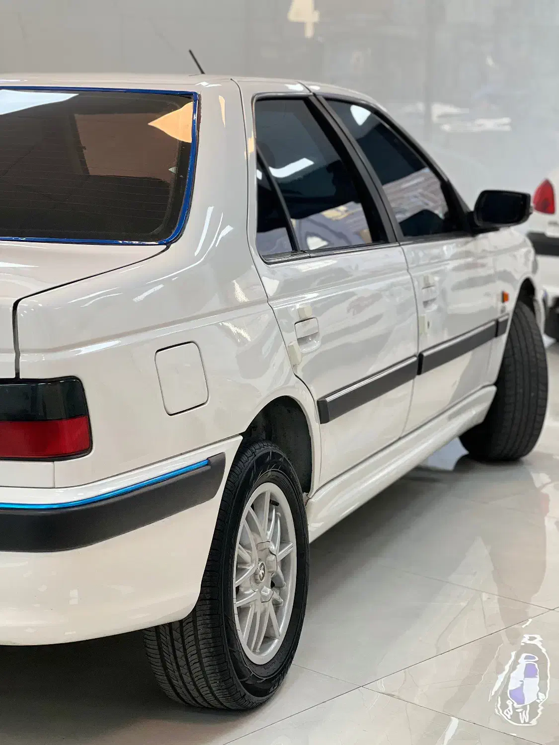 پرشیاتیوفایومدل۹۸بیرنگ|خودرو سواری و وانت|اسلامشهر, شهرک سعیدیه|دیوار