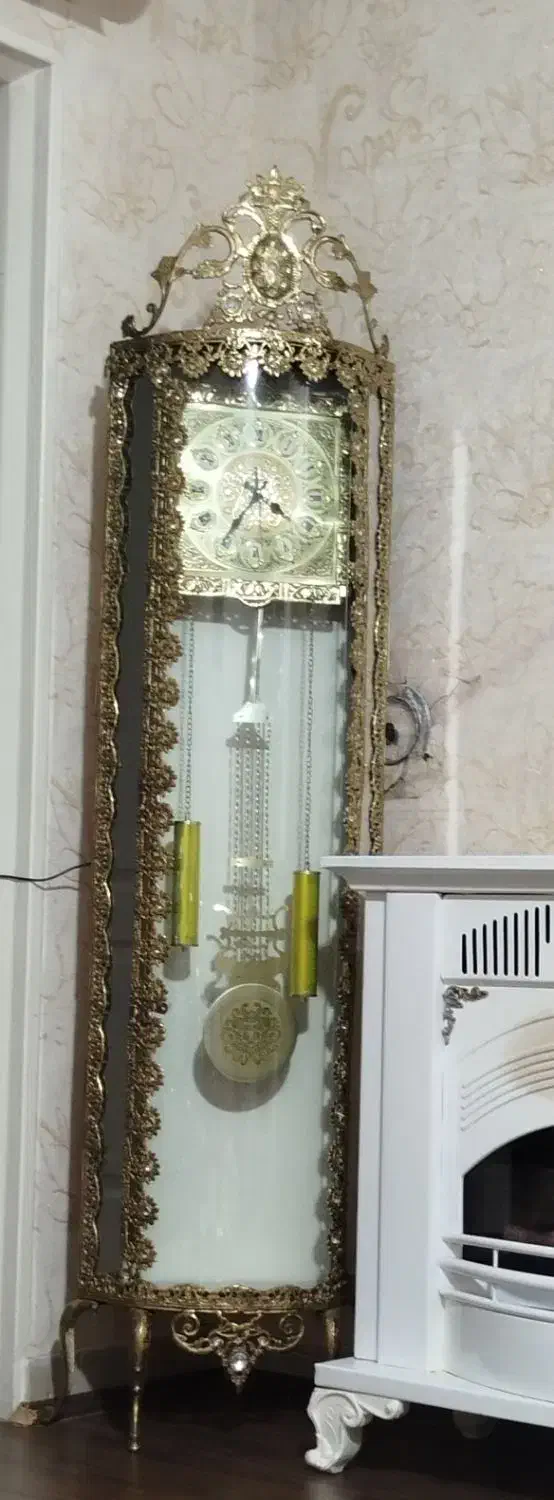 ساعت برنز|مبلمان خانگی و میز عسلی|ری, شهادت|دیوار